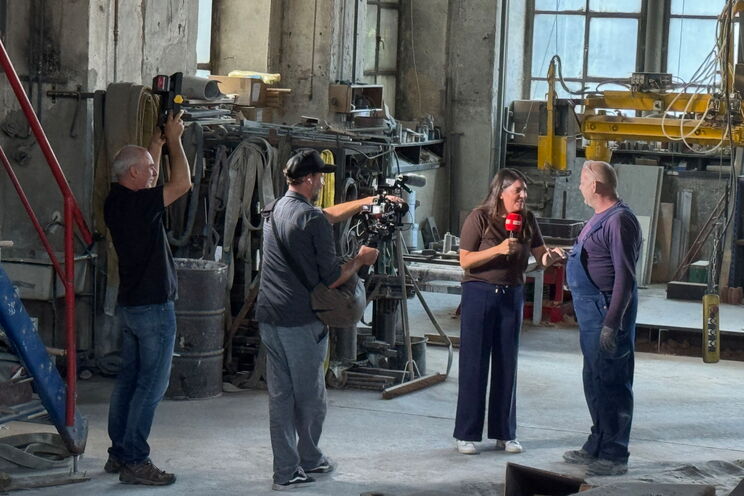 Making of Bild des Video Drehs von rbb "Der Tag" am 20.08.2025 in der Werkhalle