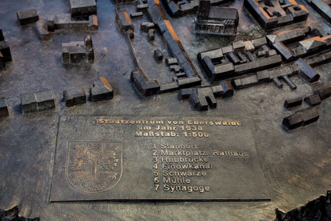 Art casting of the city map of Eberswalde